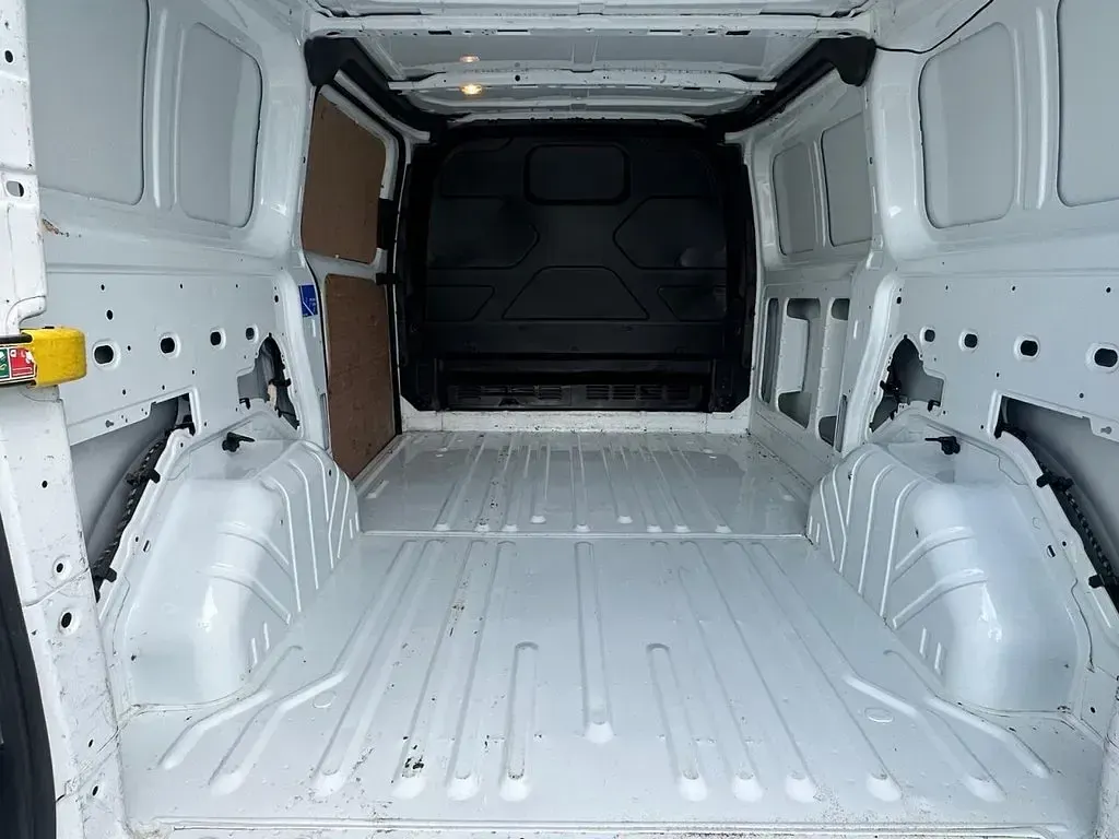 Used Ford Transit Custom 100 HP (73 kW) 2015 White Van
