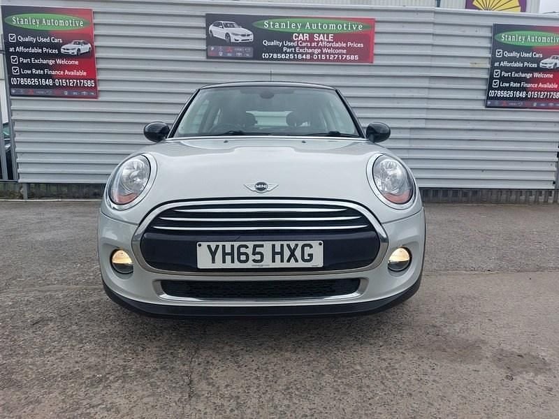Used Mini Cooper D Hatch 2015 Silver Hatchback
