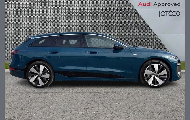 Used Audi e-tron S-Line 314 kW (428 HP) 2025 Blue SUV