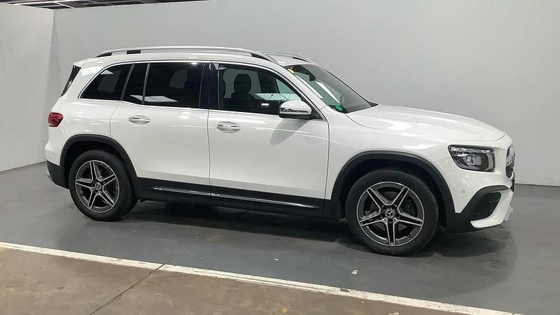 White Used 2020 Mercedes GLB200 AMG Line Premium SUV | £22,188 (Fair price) - Image 1/4