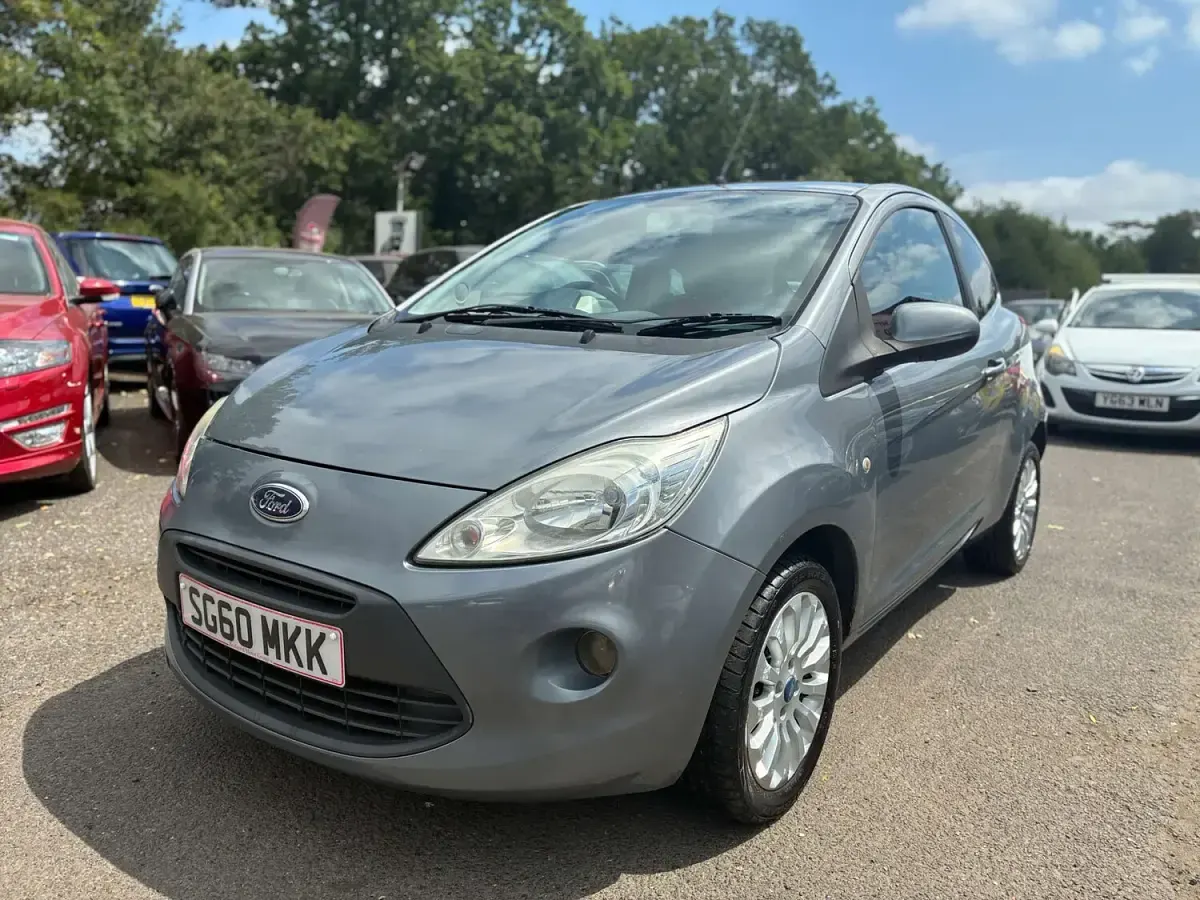 Used Ford Ka Zetec 69 HP (50 kW) 2010 Silver Hatchback