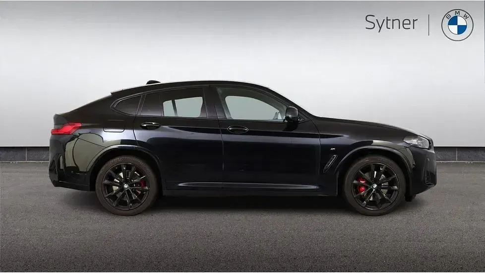 Used BMW X4 M Sport 187 HP (137 kW) 2022 Black SUV