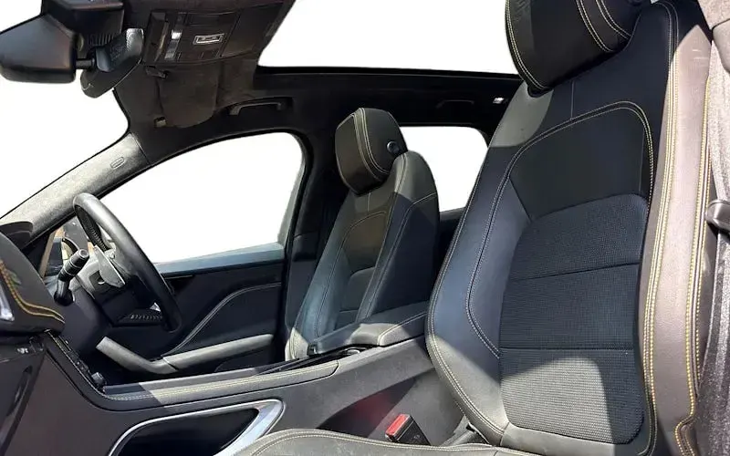 Used Jaguar F-Pace 300 HP (220 kW) 2020 Black SUV