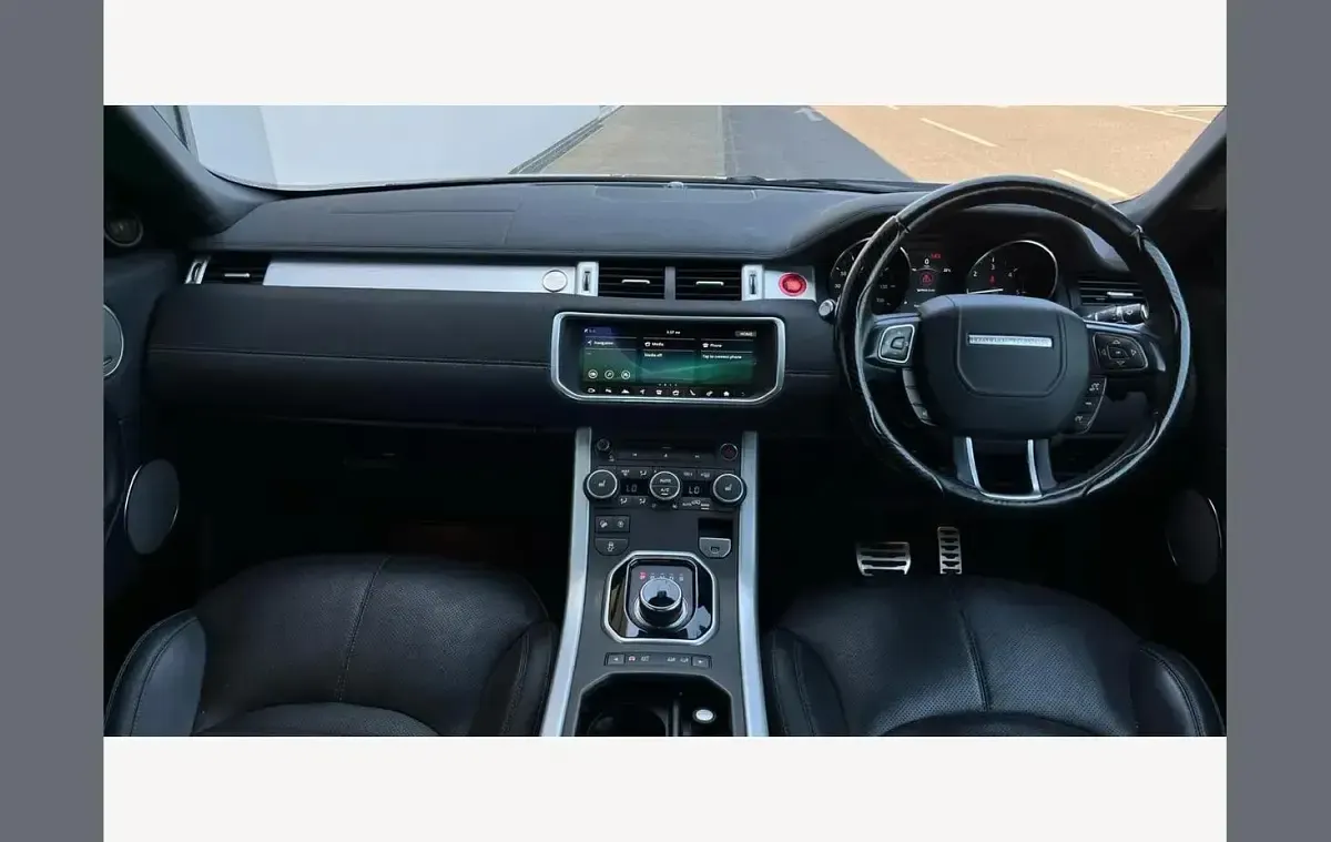 Used Land Rover Range Rover evoque HSE Dynamic 178 HP (130 kW) 2018 Black Cabriolet