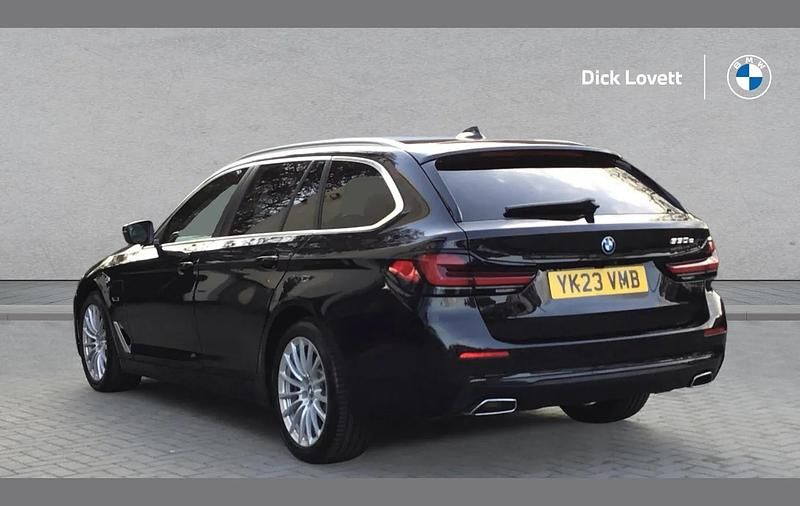 Used BMW 530e Comfort Edition 288 HP (211 kW) 2023 Black Estate