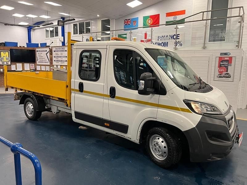 Used Peugeot Boxer 130 HP (95 kW) 2015 White Van