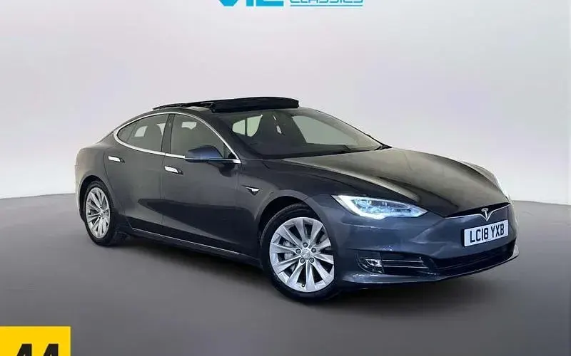 Used Tesla Model S Standard Range 386 kW (525 HP) 2019 Hatchback