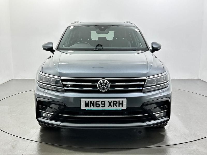 Used VW Tiguan Allspace R-line 150 HP (110 kW) 2019 Grey SUV