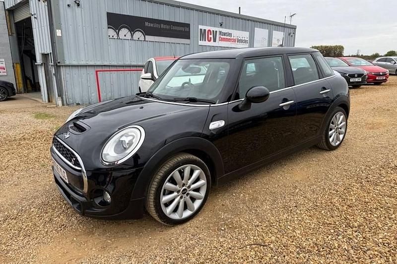 Black Used 2015 Mini Cooper S Hatch Hatchback | £8,990 (Fair price) - Image 1/1