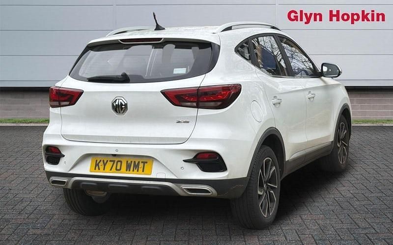 Usado MG ZS Exclusive 106 HP (77 kW) 2024 SUV