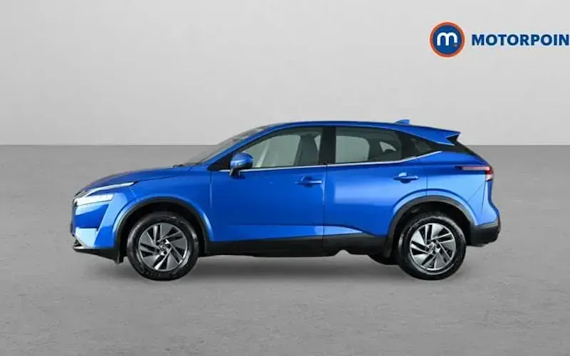 Used Nissan Qashqai Acenta Premium 140 HP (102 kW) 2023 Blue SUV