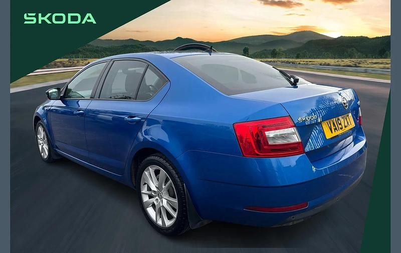 Used Skoda Octavia SE L 147 HP (108 kW) 2019 Blue Hatchback