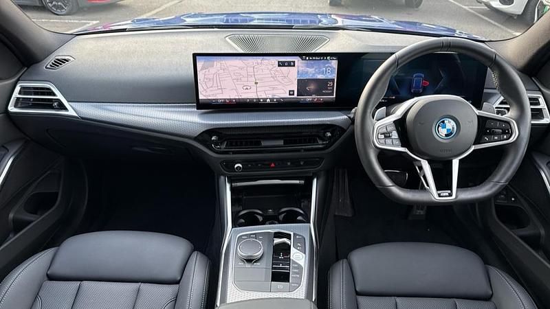 Used BMW 330e M Sport 288 HP (211 kW) 2025 Blue Estate