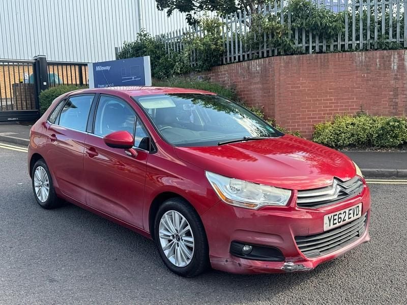 Red Used 2012 Citroën C4 VTR Sport Hatchback | £1,395 (Fair price) - Image 1/4