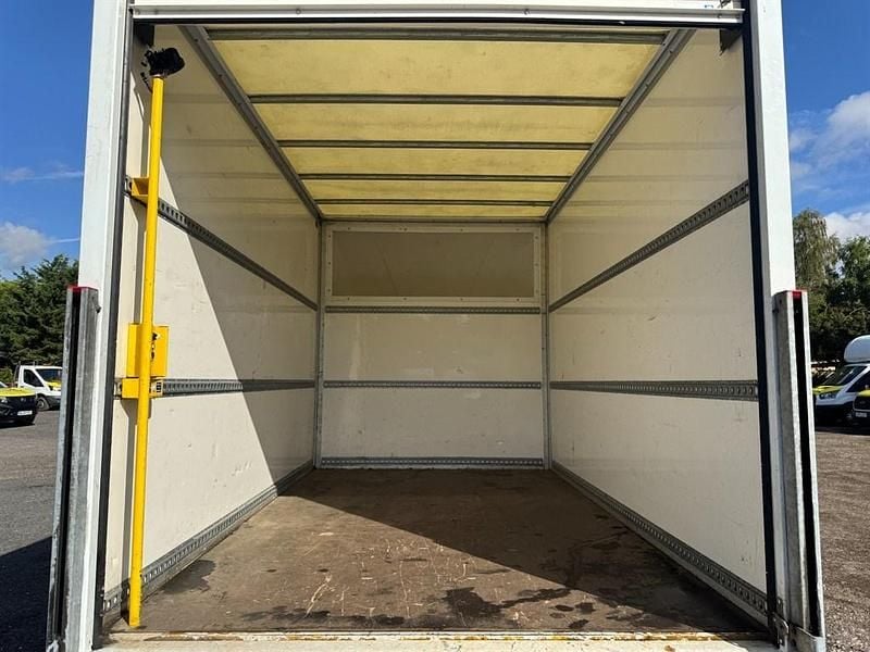 Usado Ford Transit 130 CV (95 kW) 2022 Blanco Descapotable