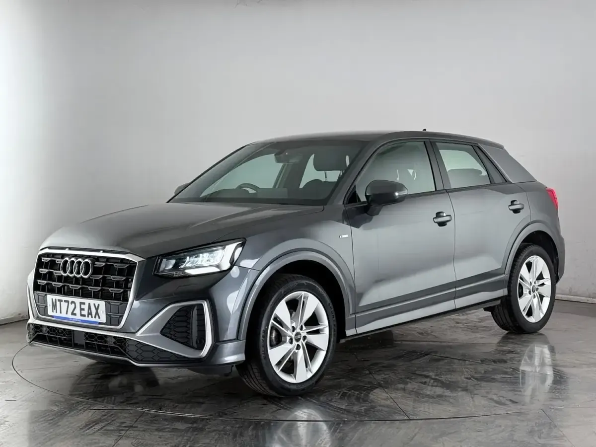 Gebraucht Audi Q2 S-Line 2022 Grau SUV