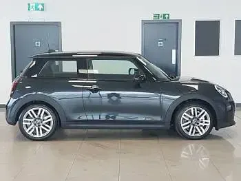New Mini Cooper Classic 114 kW (156 HP) 2026 Grey Hatchback
