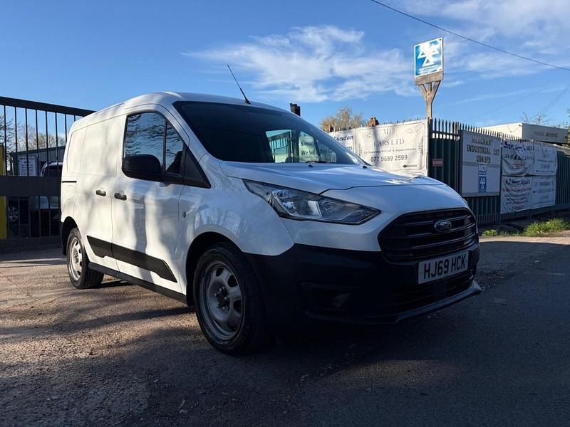 Second-hand Ford Transit Connect 120 CP (88 kW) 2019 Alb Monovolum