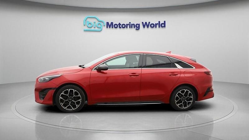 Used Kia ProCeed GT-Line 158 HP (116 kW) 2024 Red Estate