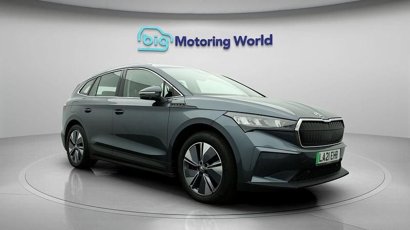 Used 2021 Skoda Enyaq iV Loft SUV | £17,000 (Fair price) - Image 1/4
