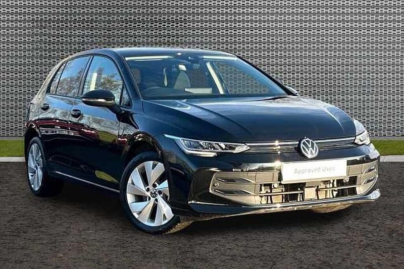Used VW Golf VIII 204 HP (150 kW) 2025