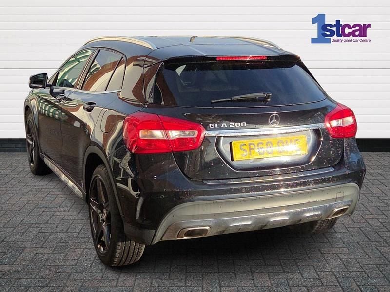 Used Mercedes GLA200 Executive 156 HP (114 kW) 2018 Black SUV