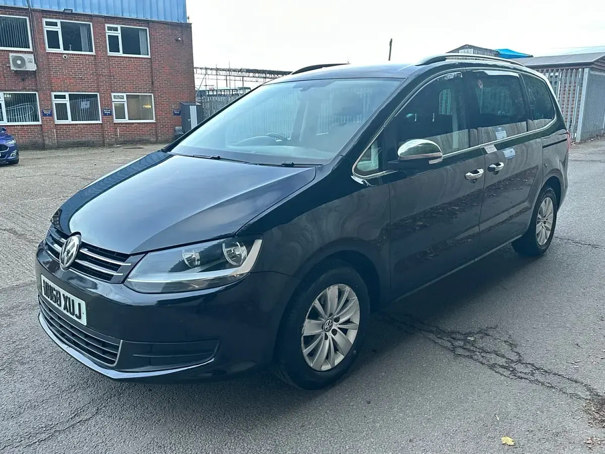 Used VW Sharan SE 150 HP (110 kW) 2019 Black MPV