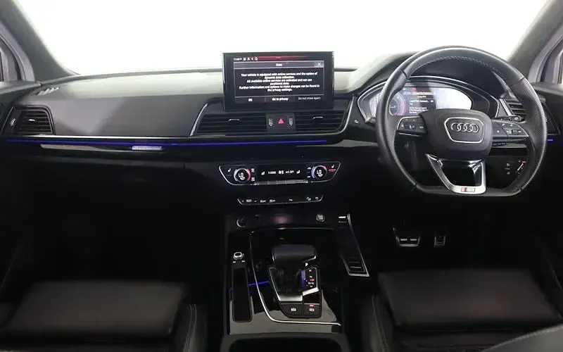 Used Audi Q5 Comfort 204 HP (150 kW) 2022 Blue SUV
