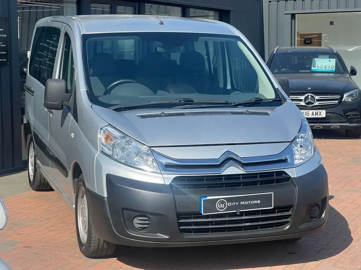Used Citroën Dispatch 95 HP (69 kW) 2014 Silver MPV