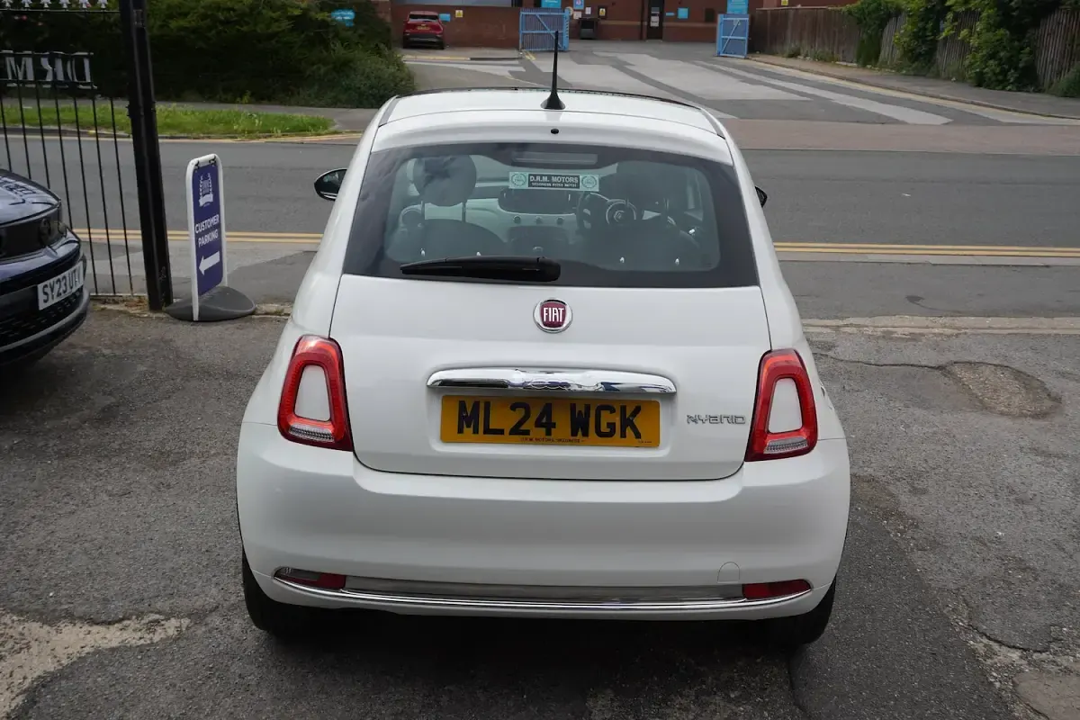 Used Fiat 500 2024 White Hatchback