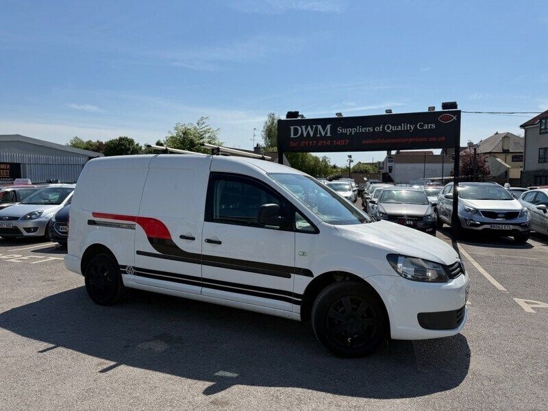 White Used 2012 VW Caddy Maxi MPV | £5,690 (Fair price) - Image 1/4