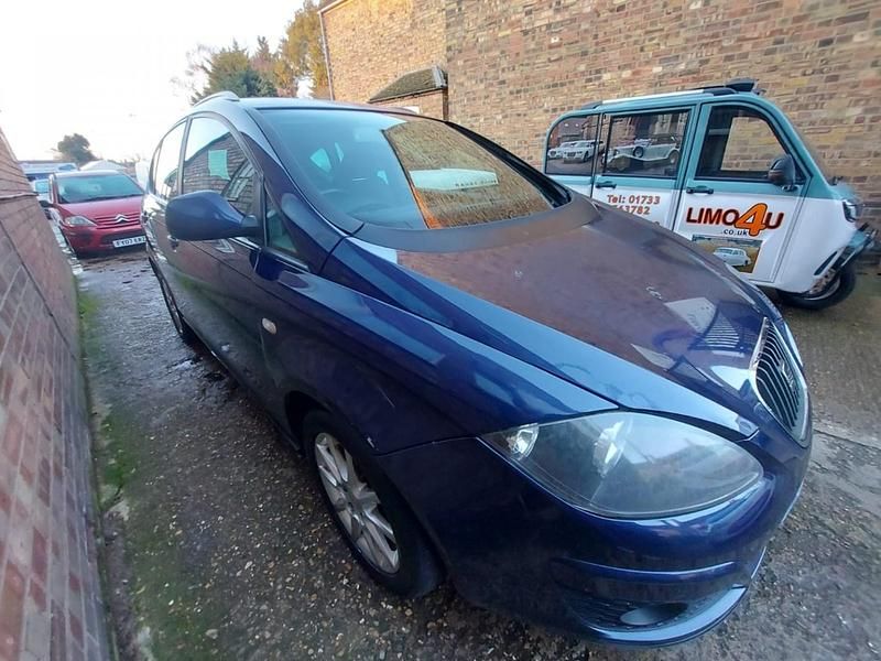 Used Seat Altea XL SE 2010 Blue MPV