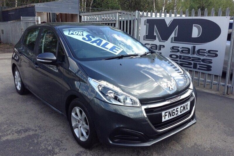 Grey Used 2015 Peugeot 208 Active Hatchback | £4,450 (Fair price) - Image 1/1
