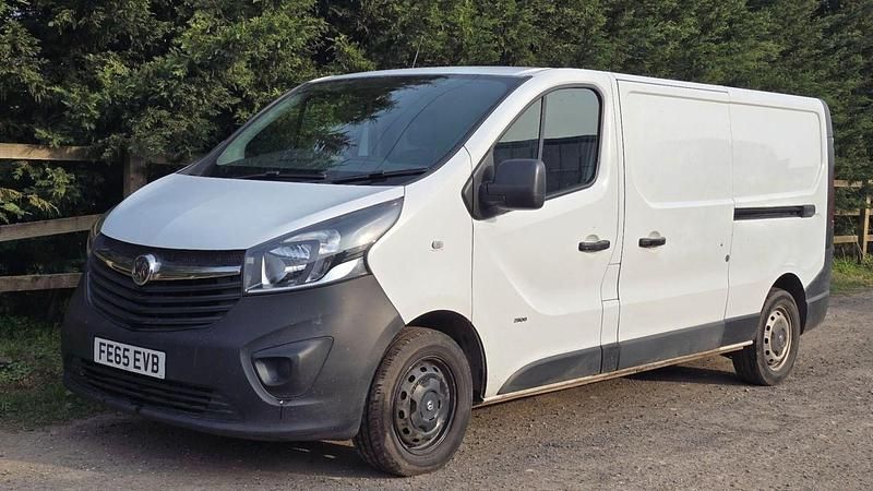 Used Vauxhall Vivaro 2015 White