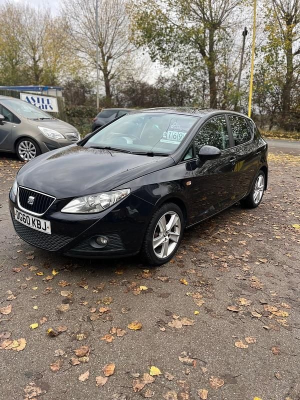 Black Used 2010 Seat Ibiza Sport Hatchback | £1,695 (Fair price) - Image 1/4