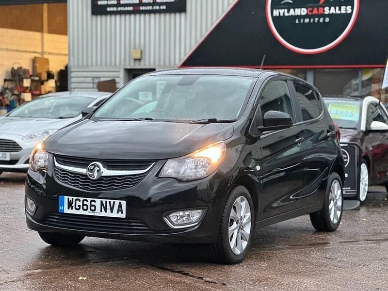 Used Vauxhall Viva 75 HP (55 kW) 2016 Black Hatchback