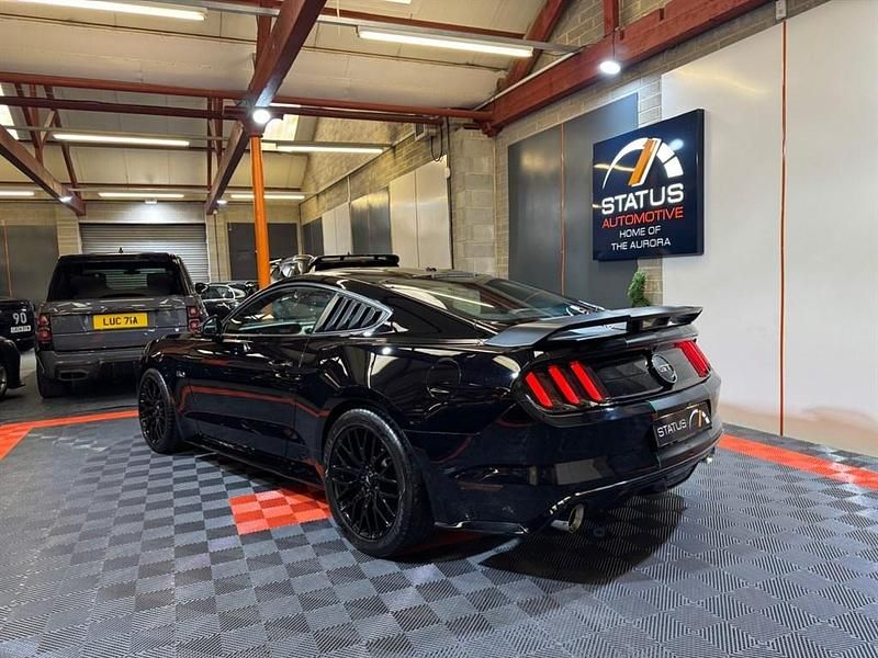 Used Ford Mustang GT Fastback 416 HP (305 kW) 2016 Black Coupe
