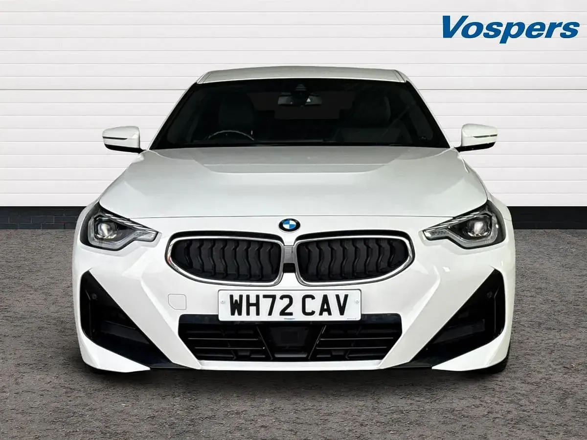 Usado BMW 220 M Sport 181 CV (133 kW) 2023 Blanco Coupe