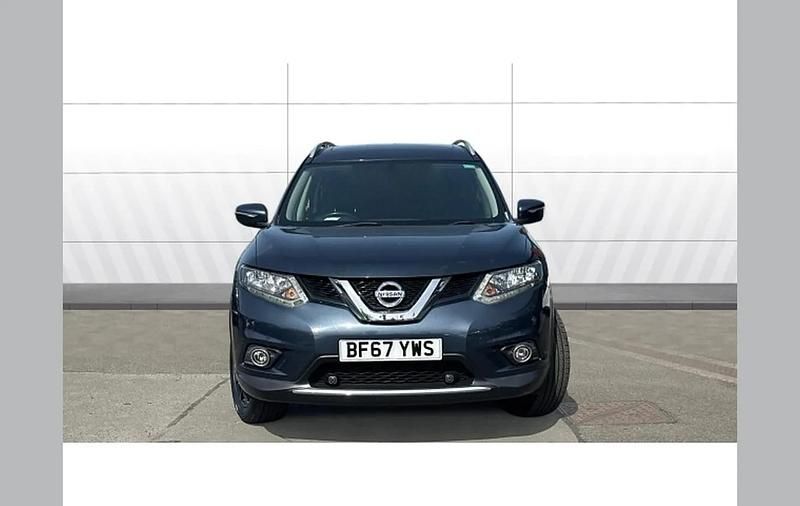 Used Nissan X-Trail N-Vision 130 HP (95 kW) 2017 Blue SUV
