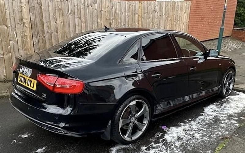 Used Audi A4 Black Edition 177 HP (130 kW) 2014 Black Sedan