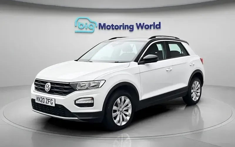 Used VW T-Roc SE 116 HP (85 kW) 2020 White SUV