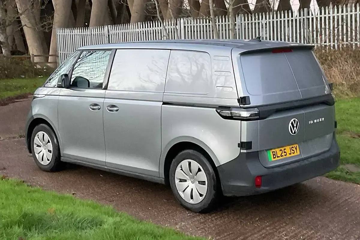 Used VW ID. Buzz 210 kW (286 HP) 2025 Silver MPV