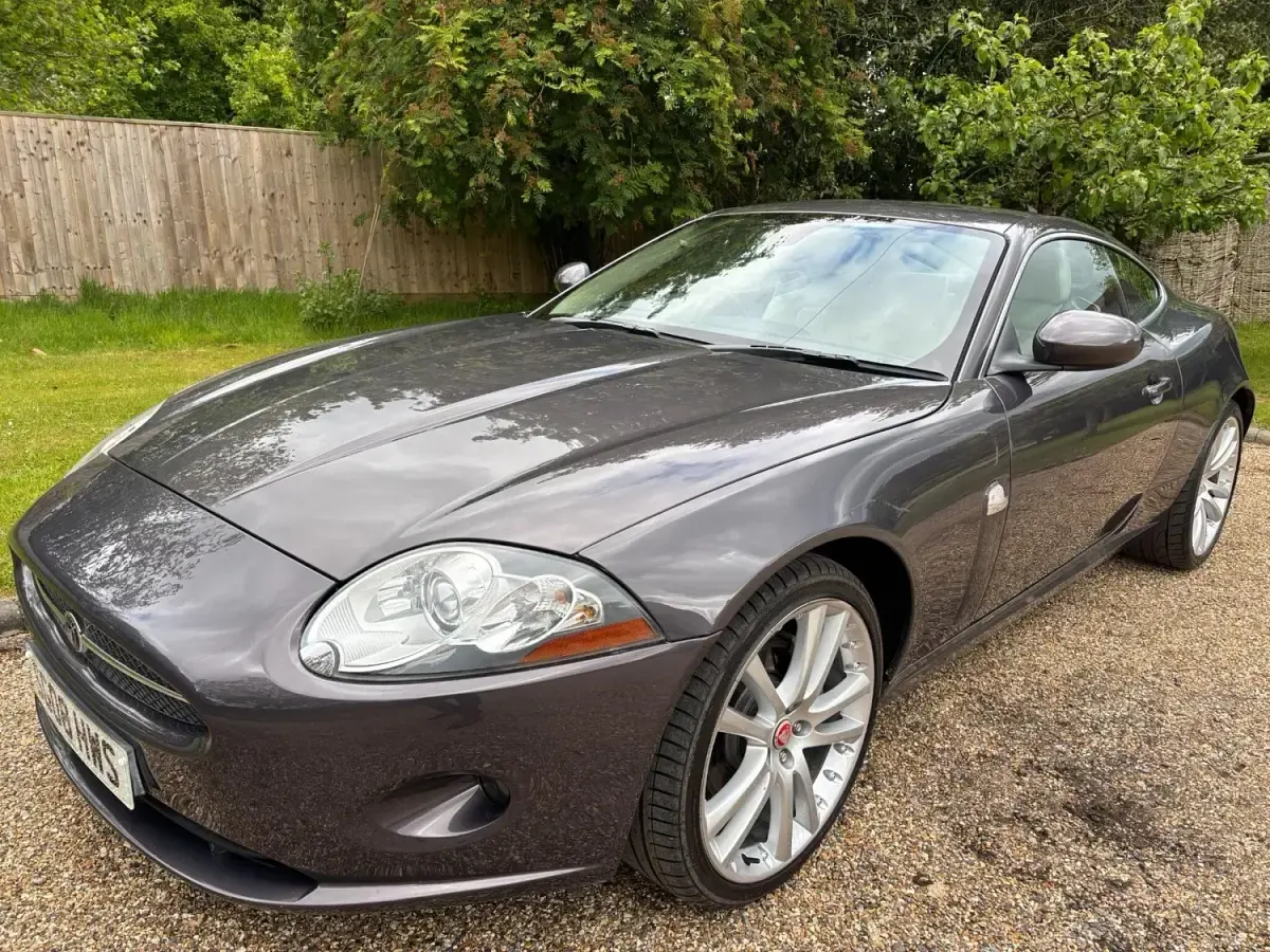 Used Jaguar XK 300 HP (220 kW) 2008 Grey Coupe