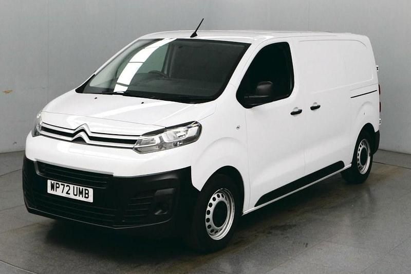 Used Citroën Dispatch 100 HP (73 kW) 2022 White MPV
