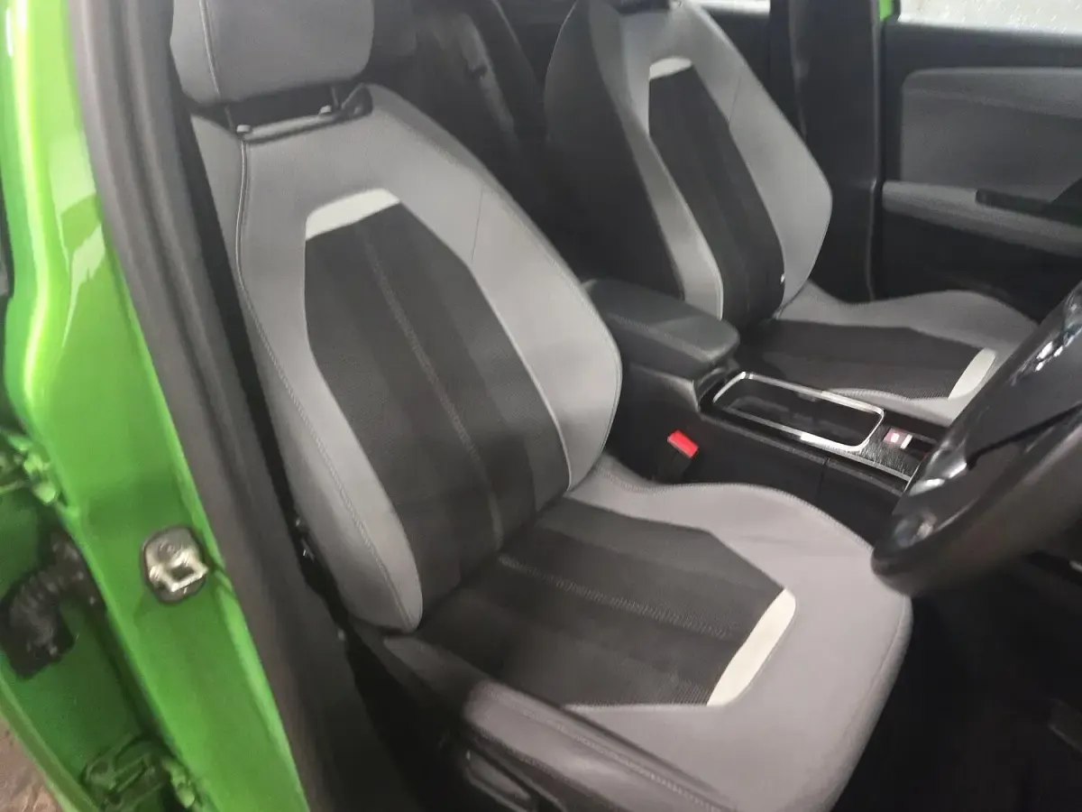 Used Vauxhall Mokka Elite 100 kW (136 HP) 2021 Green SUV