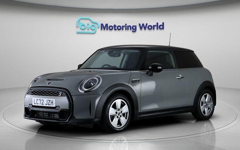 Used Mini Cooper S Classic 178 HP (130 kW) 2022 Grey Hatchback