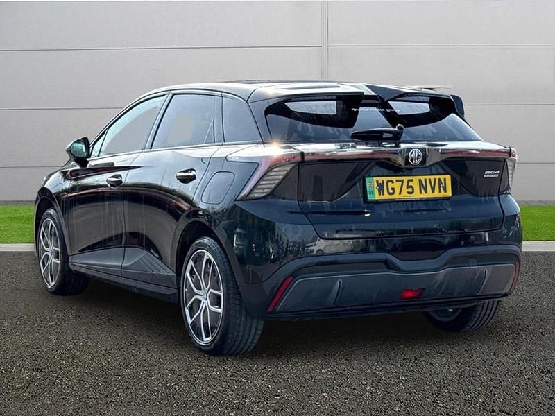 New MG MG4 EV 2025 Black Hatchback