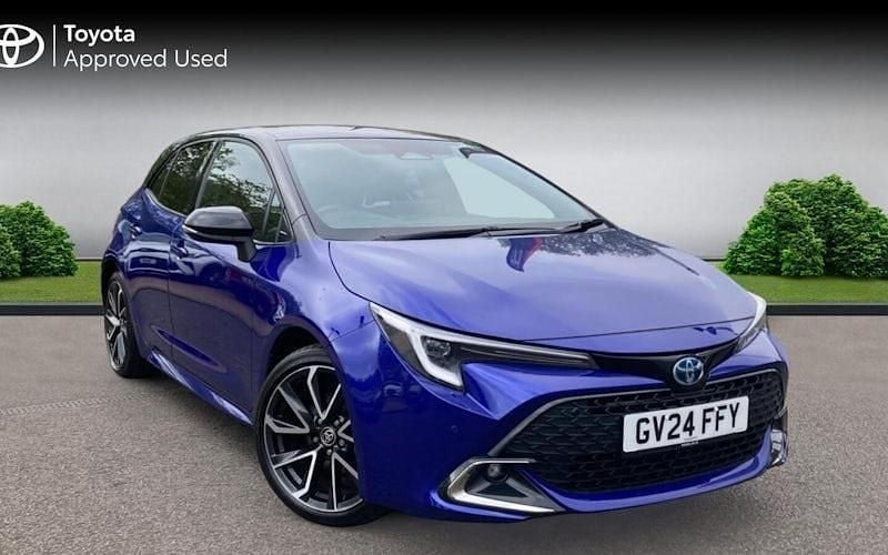 Used Toyota Corolla 140 HP (102 kW) 2026 Hatchback