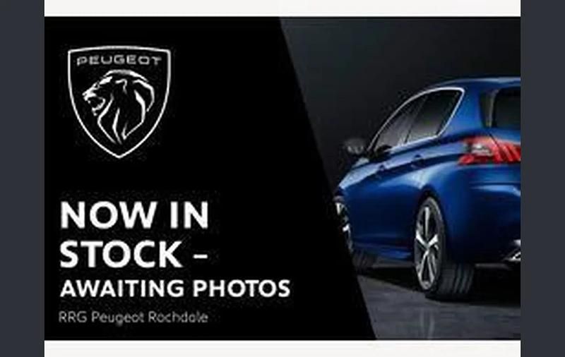 Blue Used 2024 Peugeot e-3008 GTi SUV | £24,491 (Fair price) - Image 1/2