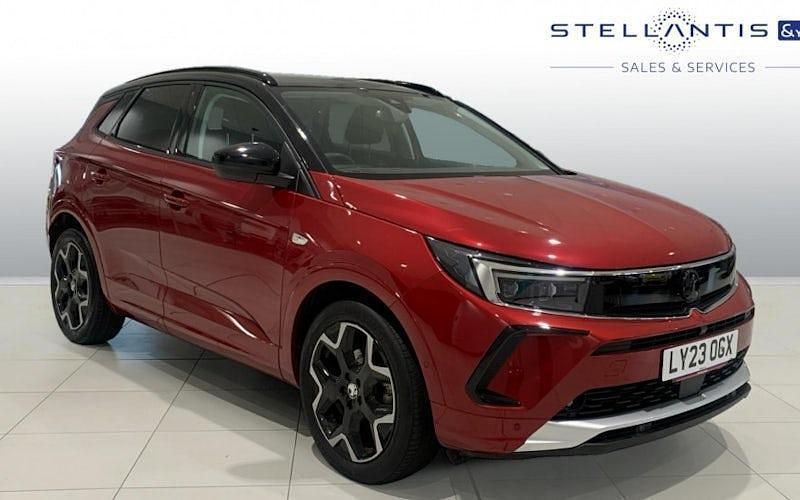 Red Used 2023 Vauxhall Grandland X Ultimate SUV | £18,201 (Fair price) - Image 1/4